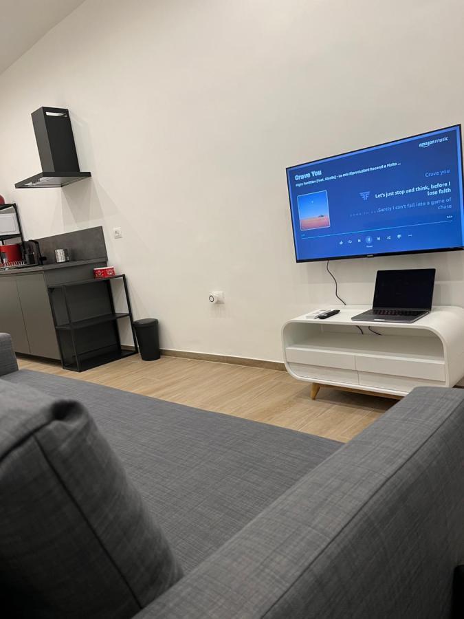 Citywise Vittorio - Independent Near Station Affittacamere